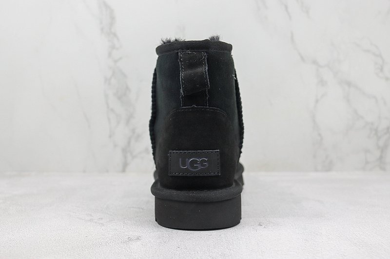 UGG Mini "Black" фото № 9