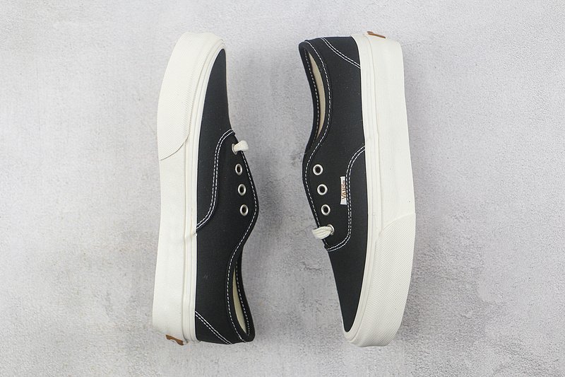 Vans Authentic "Black/White Stitch" фото № 6