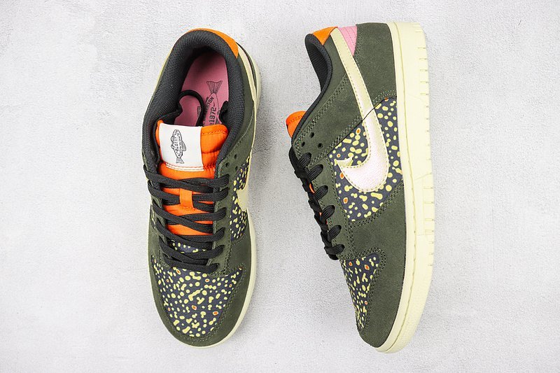 Nike SB Dunk Low "Rainbow Trout" фото № 6