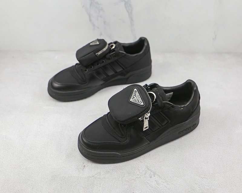 Prada x Adidas Forum 84 Low "White" фото № 5