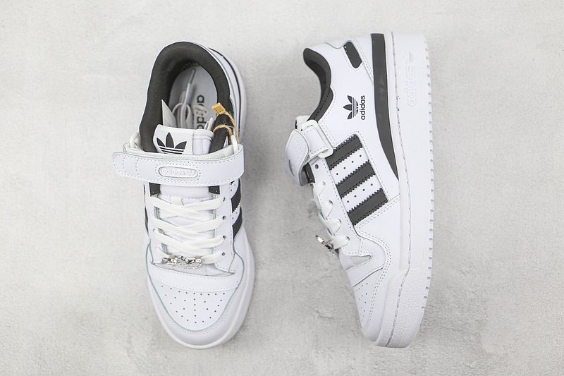 Adidas Forum 84 Low "Black/White" фото № 7