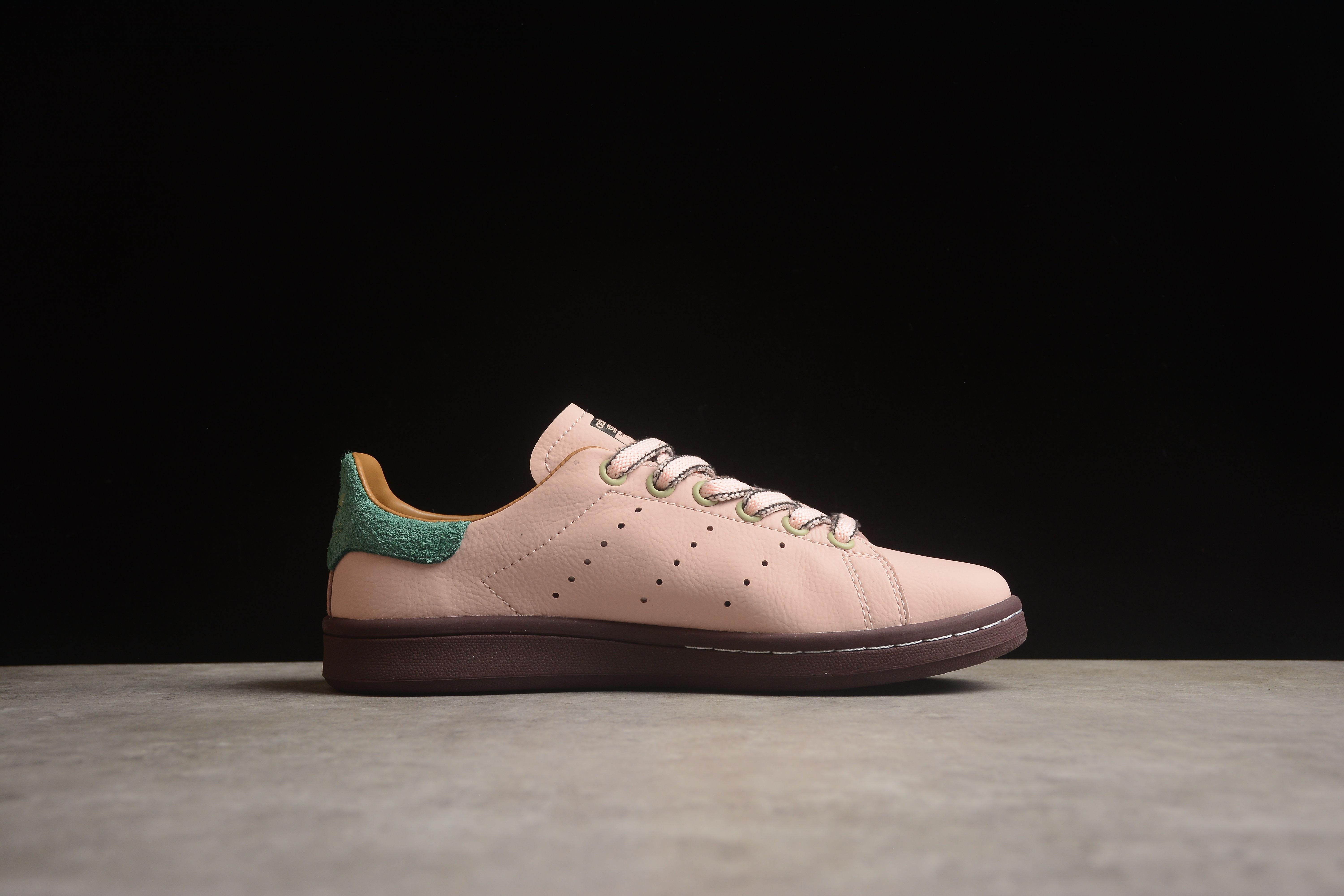 Brain Dead x Adidas Stan Smith "Vapour Pink" фото № 2