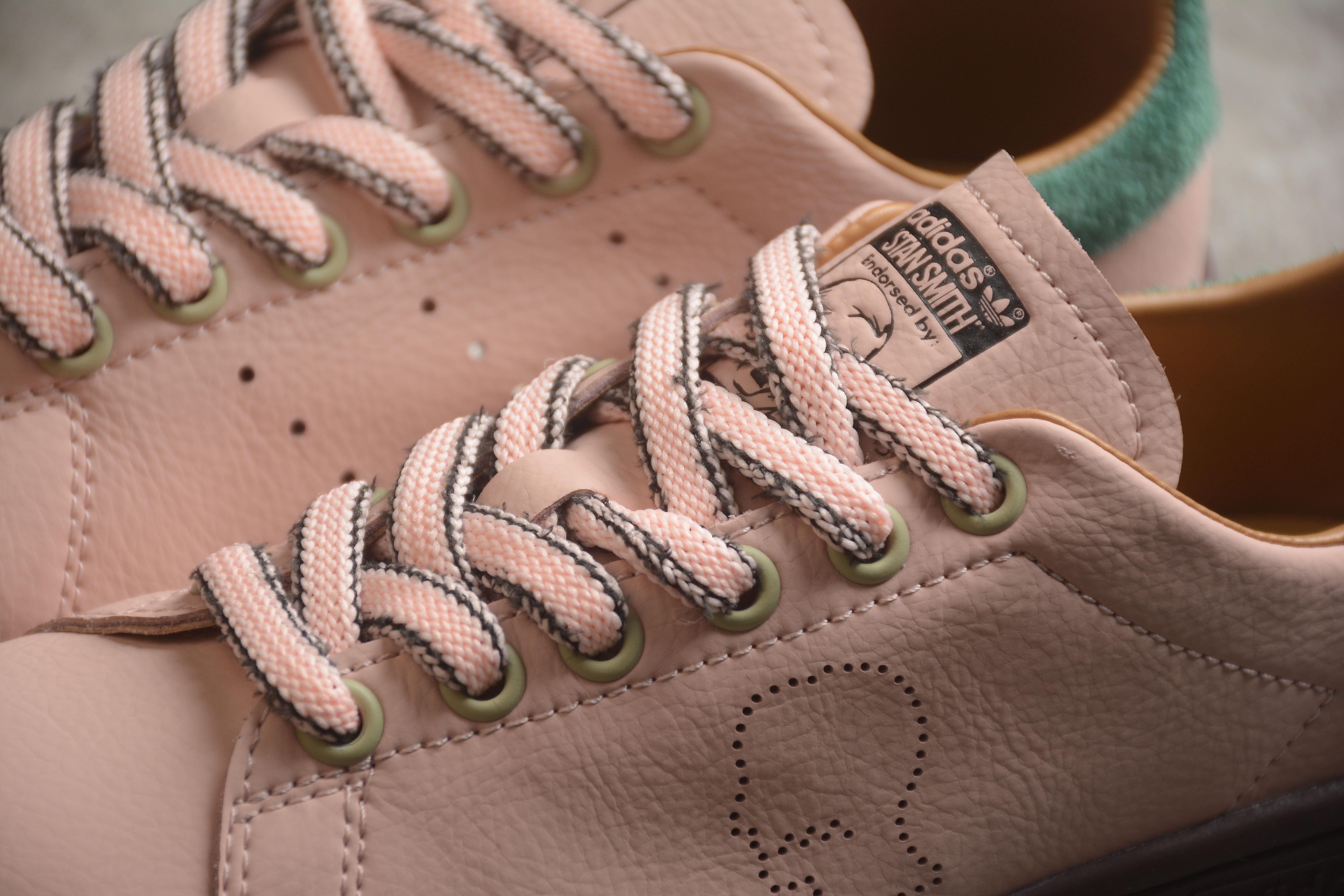 Brain Dead x Adidas Stan Smith "Vapour Pink" фото № 9