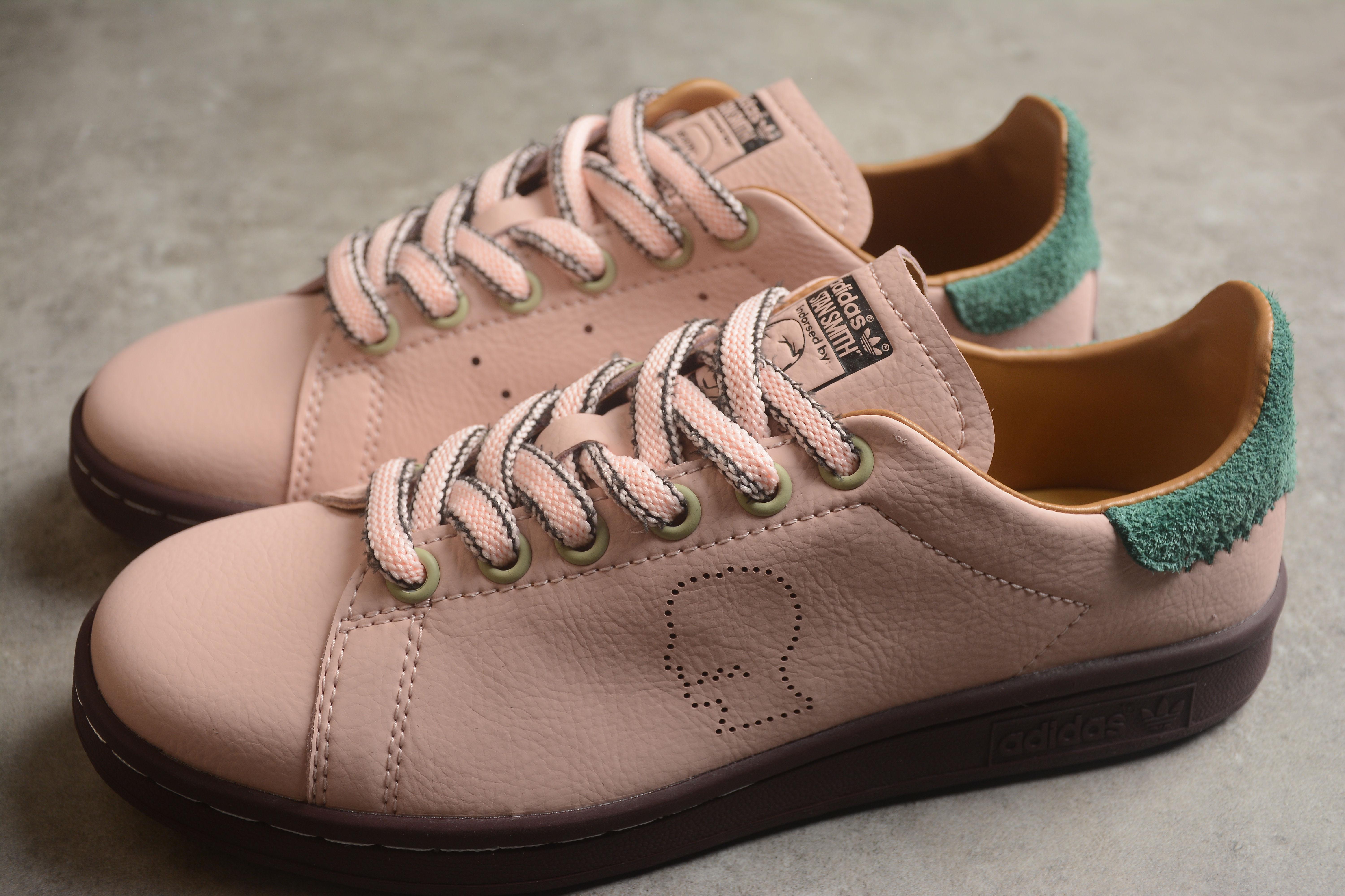 Brain Dead x Adidas Stan Smith "Vapour Pink" фото № 6