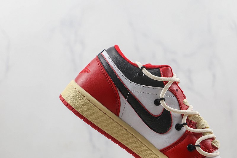 OFF-White x Air Jordan 1 SB Dunk Low "Red/Black" фото № 4