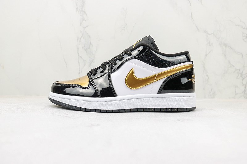 Air Jordan 1 Low SE GS "Gold Toe" фото № 2