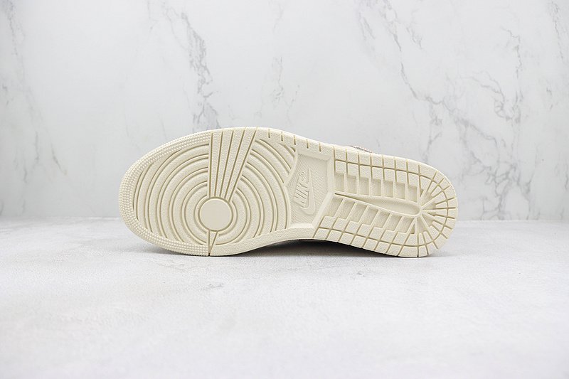 Air Jordan 1 Retro High OG "Phantom" фото № 8