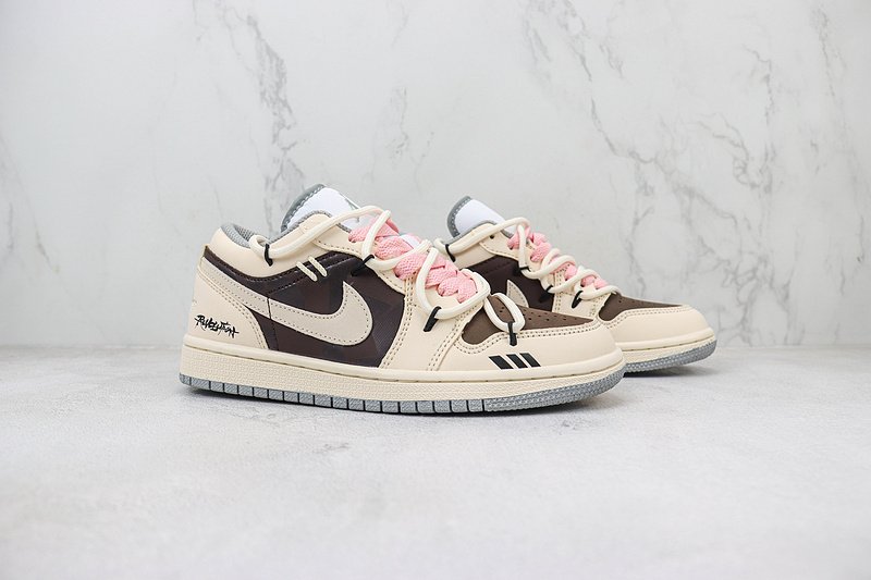 Air Jordan 1 Low "Dark Brown/Cream White/Pink" фото № 6