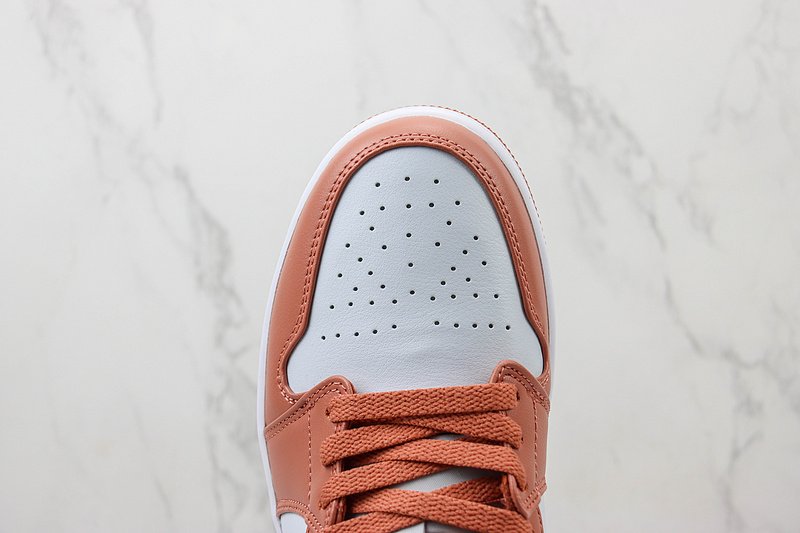 Air Jordan 1 Low "Coral Pink/White" фото № 4