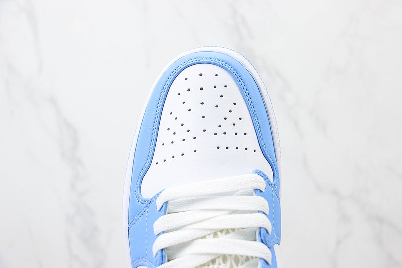 Air Jordan 1 Mid "University Blue/Light Smoke Grey" фото № 4