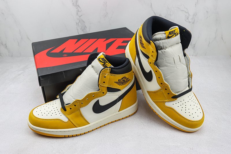 Air Jordan 1 Retro High "Yellow Ochre" фото № 5