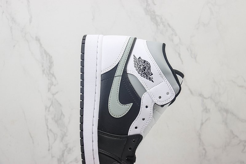 Air Jordan 1 Mid "White Shadow" фото № 3
