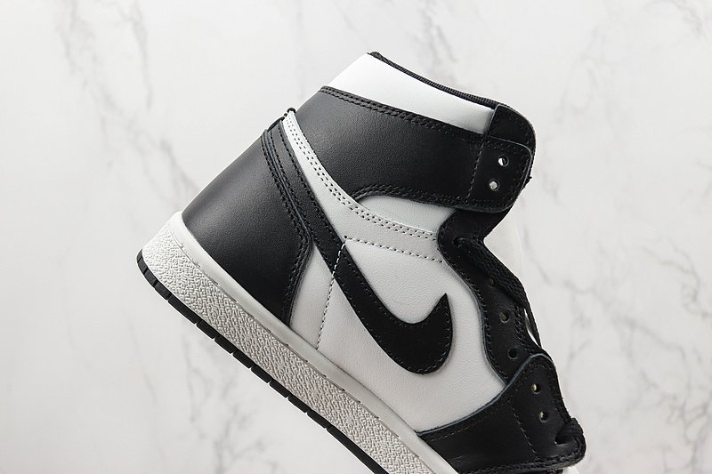 Air Jordan 1 Retro High 85 "Black/White" фото № 4