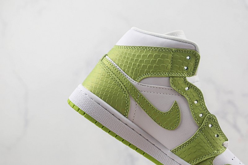 Air Jordan 1 Mid SE "Green Python" фото № 4