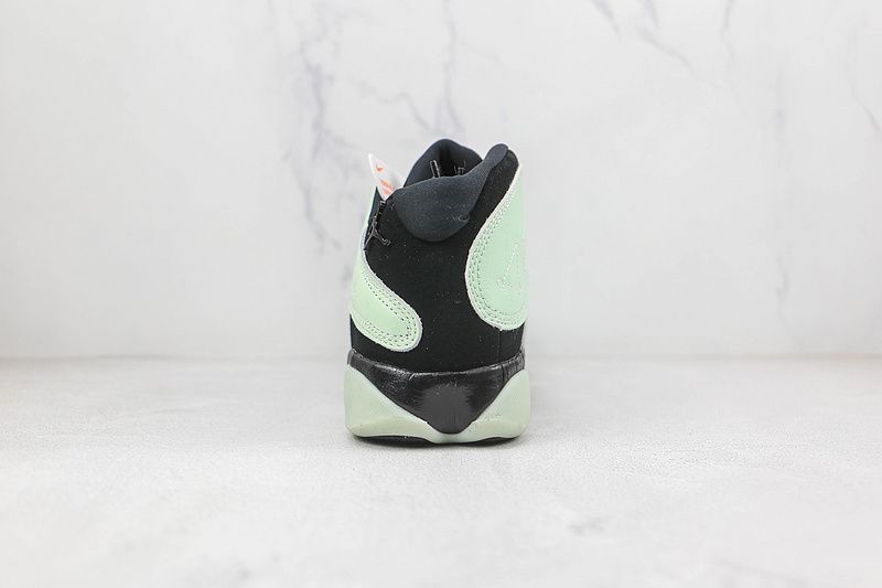 Air Jordan 13 Low «Singles Day» фото № 9