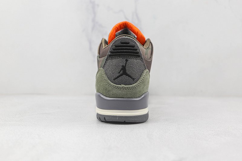 Air Jordan 3 Retro "Patchwork Camo" фото № 9