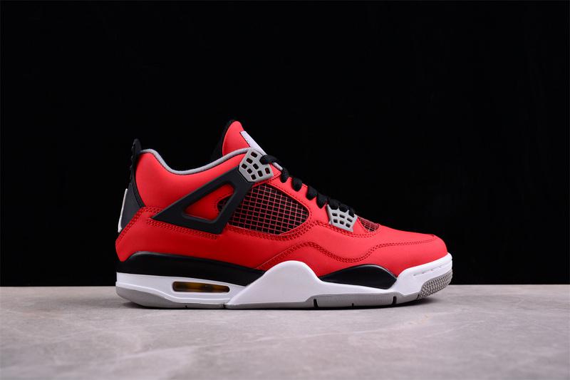 Air Jordan 4 Retro "Toro Bravo" фото № 5