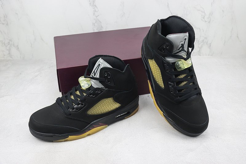 A Ma Maniere x Air Jordan 5 "Core Black/Yellow" фото № 7