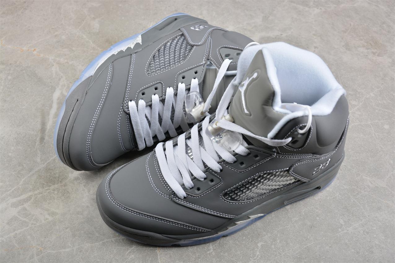 Air Jordan 5 Retro "Wolf Grey" фото № 3