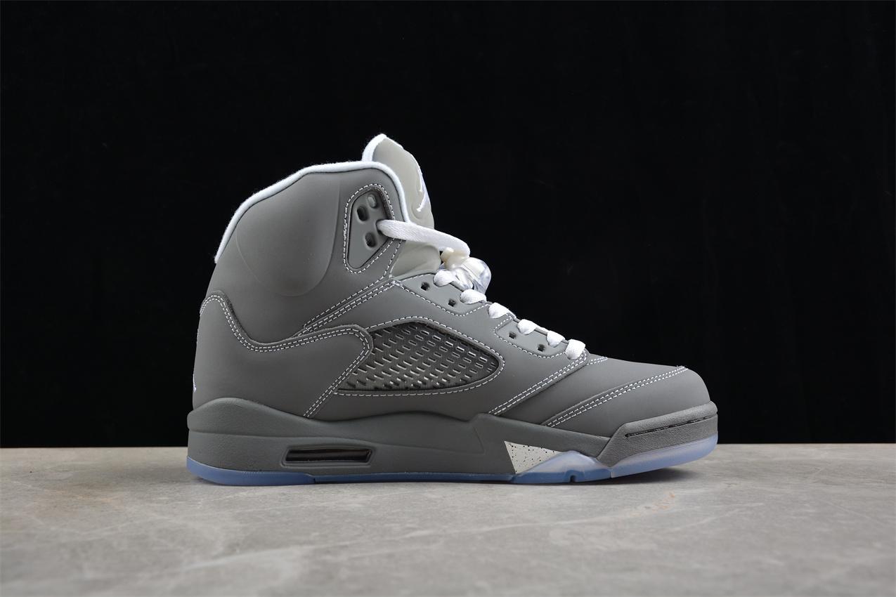 Air Jordan 5 Retro "Wolf Grey" фото № 7