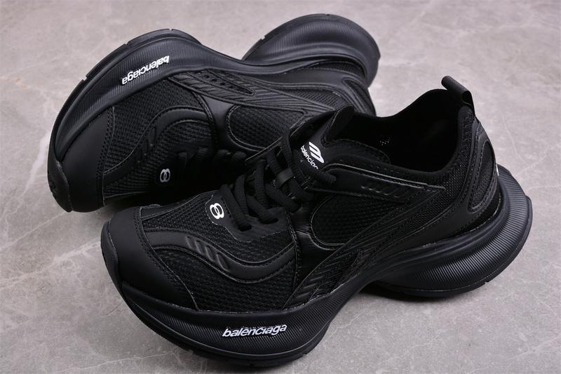 Balenciaga Circuit Sneaker "Worn-Out - Black" фото № 6