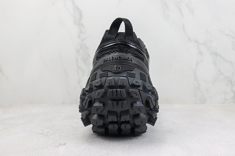 Balenciaga Defender Trainers "Black" фото № 9