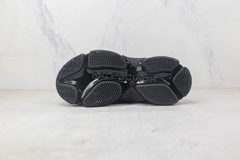Balenciaga Triple S "Black/White" фото № 8