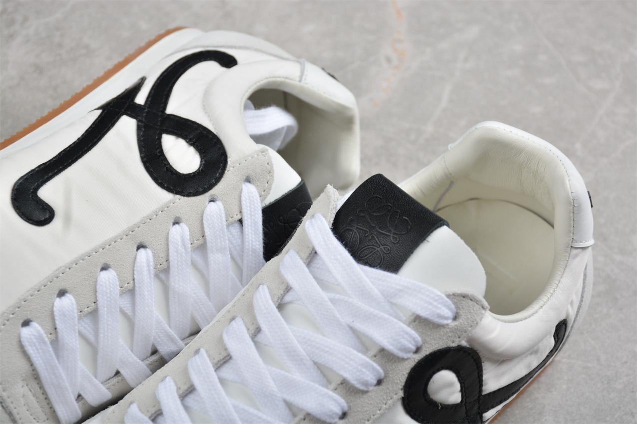 Loewe Ballet Runner 2.0 "White" фото № 8