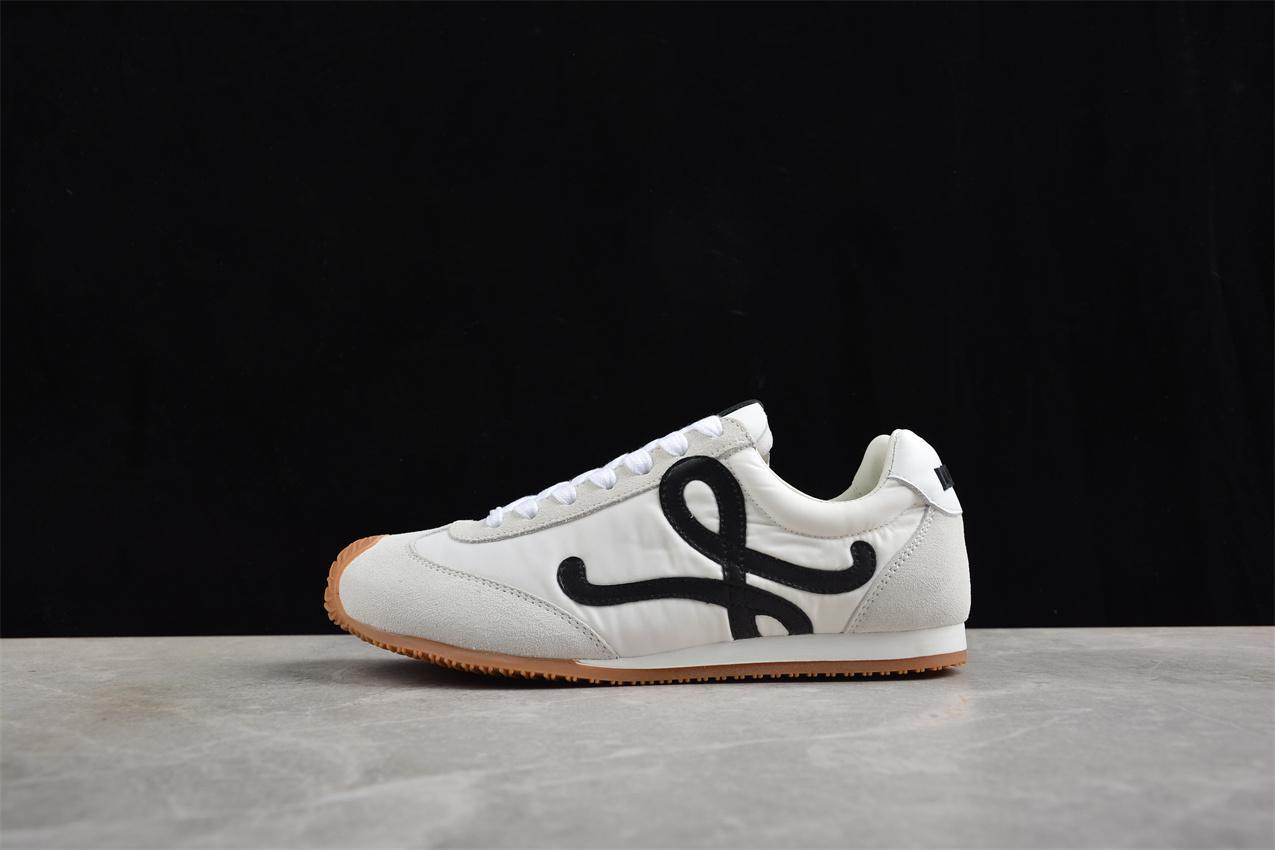 Loewe Ballet Runner 2.0 "White" фото № 2