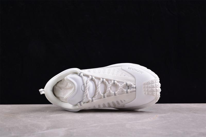 Moncler Trailgrip Lite "White Snow" фото № 8
