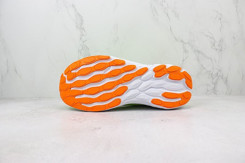 New Balance Fresh Foam X 1080v13 "NYC Yellow" фото № 8