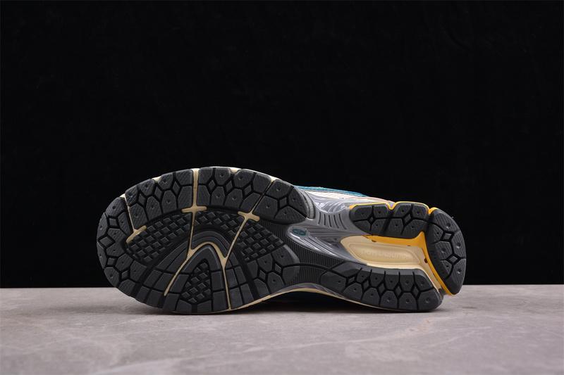 New Balance 1906R "New Spruce" фото № 4