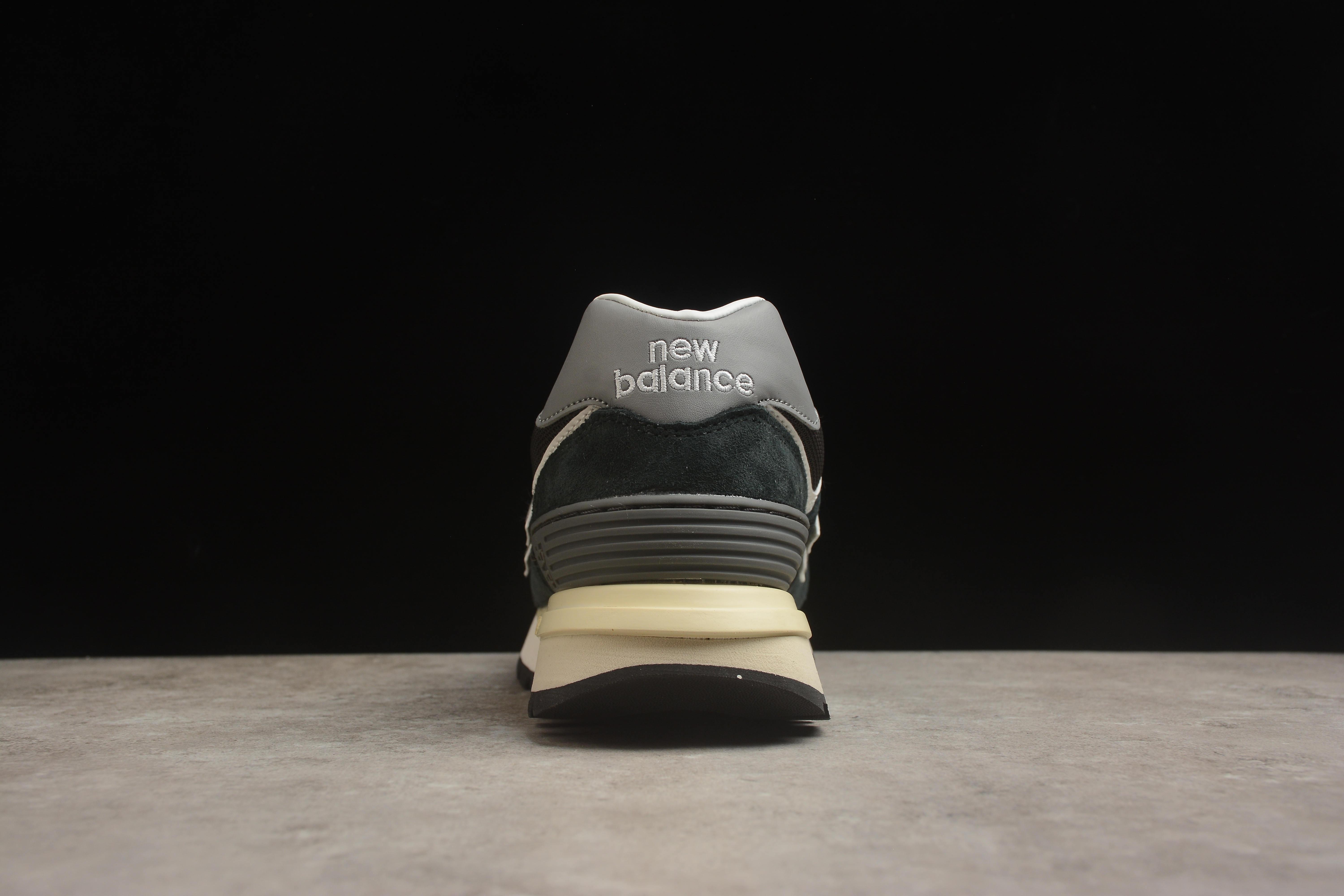 New Balance 574 "Legacy Black" фото № 5