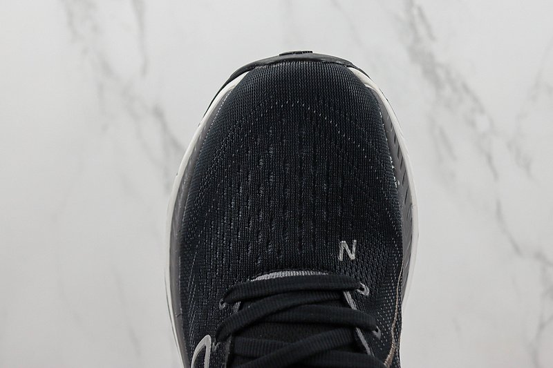 New Balance Fresh Foam 860v13 “Black/White” фото № 3