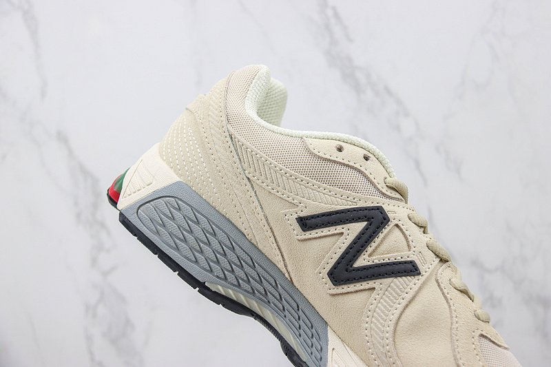 New Balance 860v2 "Light Beige" фото № 3