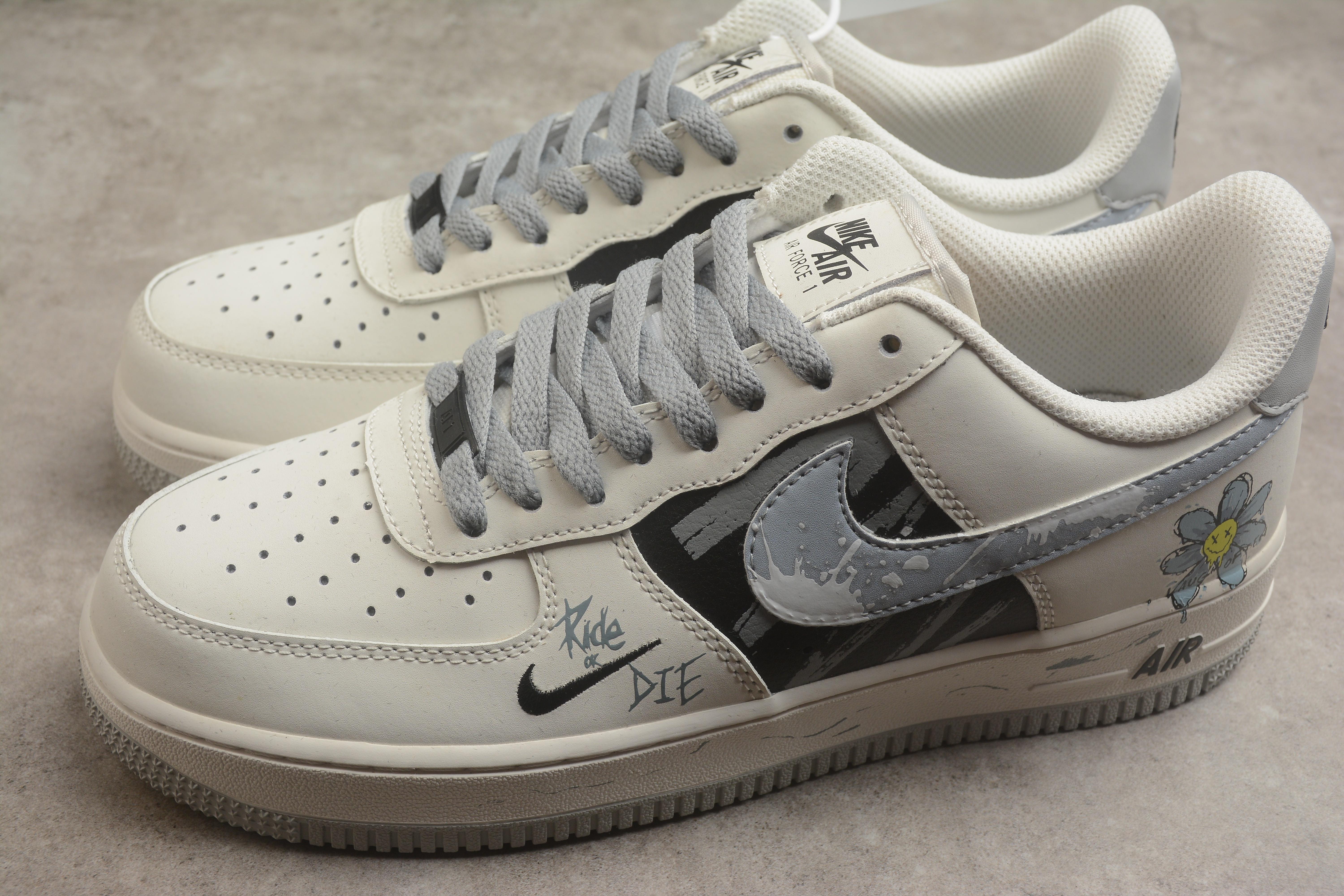 Nike Air Force 1 Low "Little Blue Flower" фото № 6