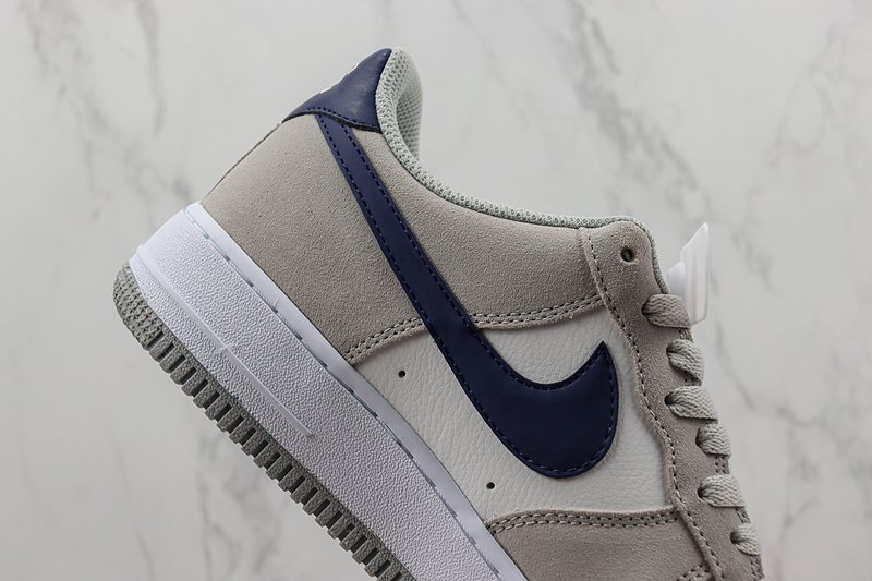 Nike Air Force 1 Low "Midnight Summit" фото № 3