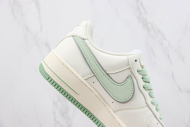 HOOPS x Nike Air Force 1 Low "Off White/Mint Green" фото № 3