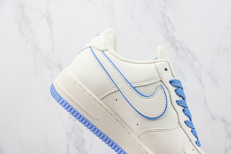 Supreme x Nike Air Force 1 Low "White/Cornflower Blue" фото № 3