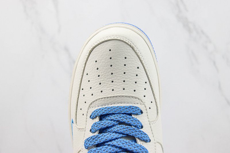 Supreme x Nike Air Force 1 Low "White/Cornflower Blue" фото № 4