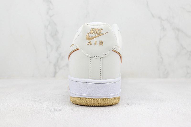 Nike Air Force 1 Low "Cream/Gold" фото № 9