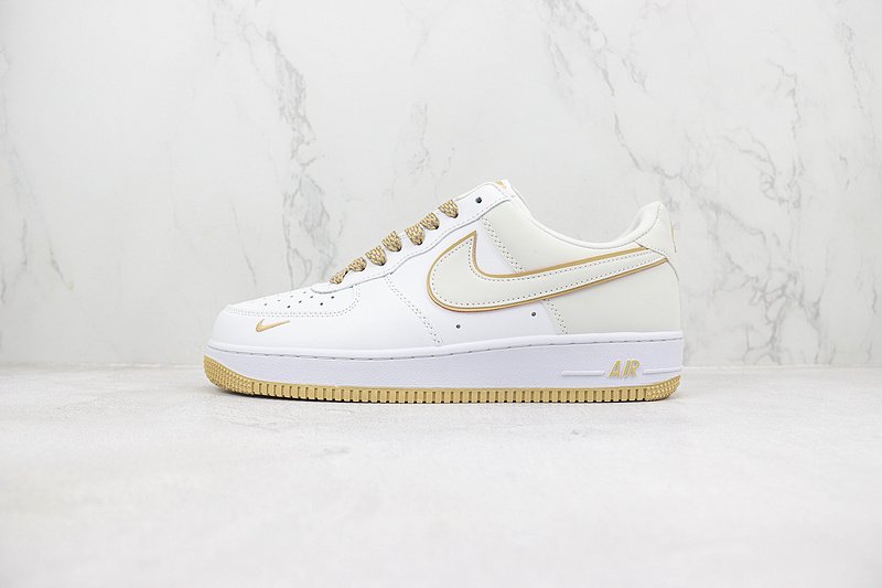 Nike Air Force 1 Low "Cream/Gold" фото № 2