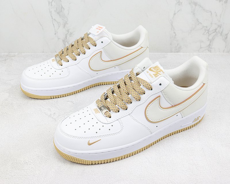 Nike Air Force 1 Low "Cream/Gold" фото № 5