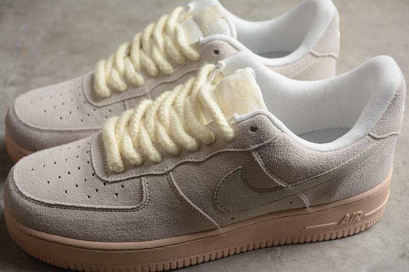 Nike Air Force 1 "Frosted Peach" фото № 3