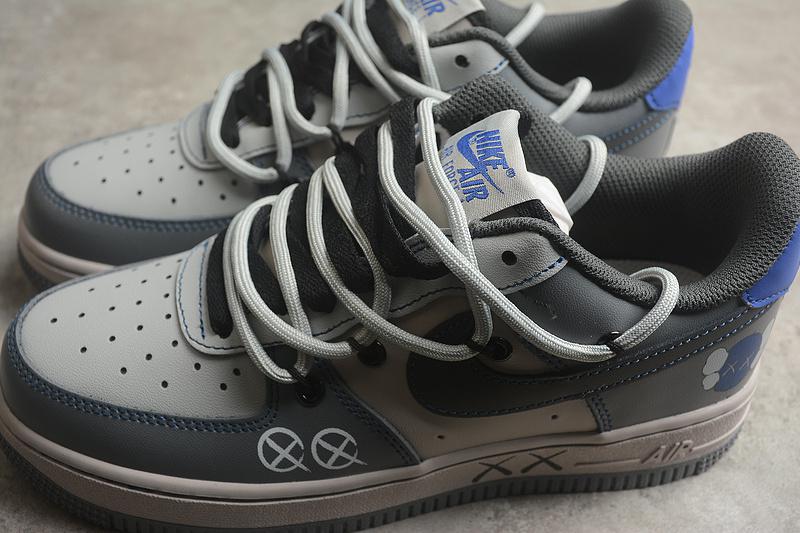 KAWS x Nike Air Force 1 "Industrial Grey" фото № 2