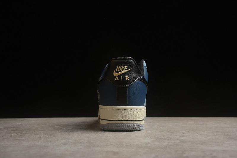 Nike Air Force 1 "Midnight Mischief" фото № 3
