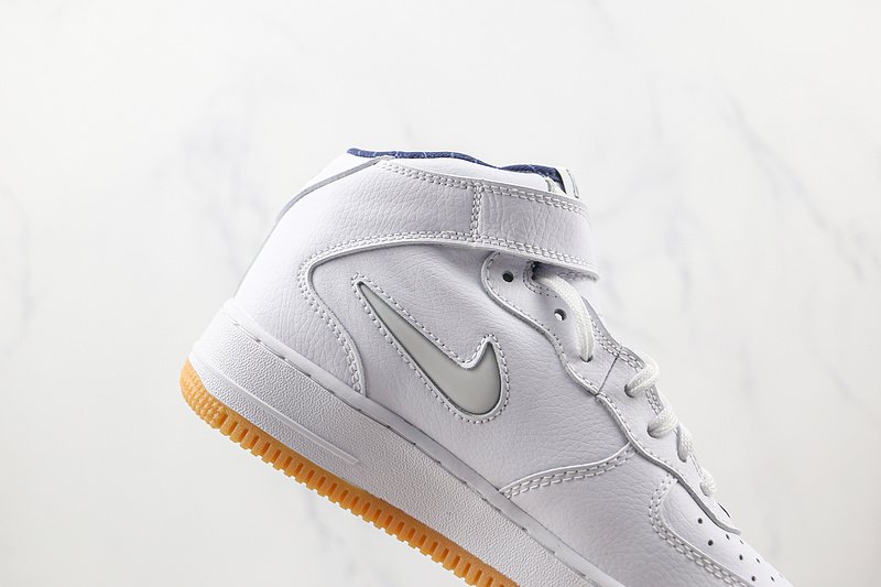 Nike Air Force 1 Mid QS "White/Midnight Navy/Gum Yellow" фото № 6