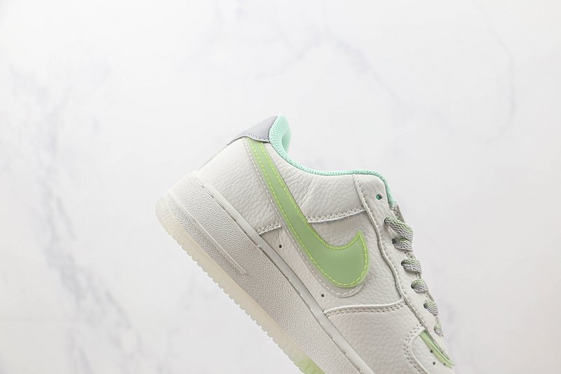 Nike Air Force 1 07 Low "Mojito Green/Grey/White" фото № 3