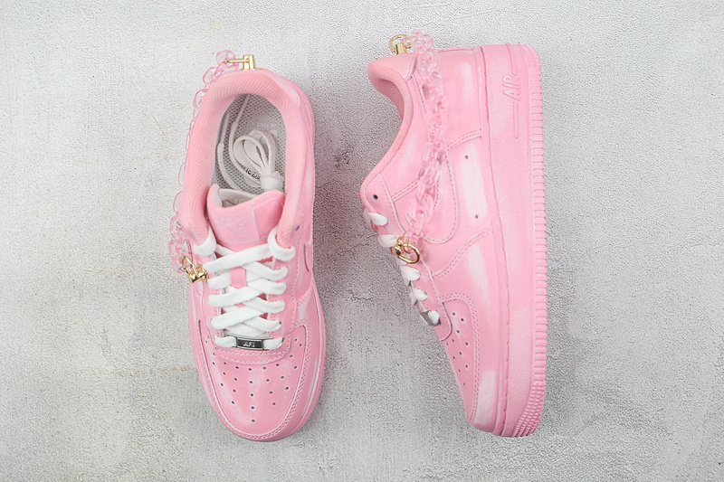 Nike Air Force 1 Low "Neon Pink/Chain" фото № 7