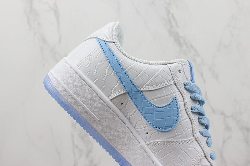 LaDainian Tomlinson x Nike Air Force 1 Low "1 World" фото № 3